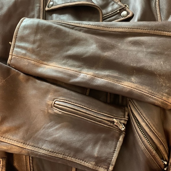 Genuine Leather Old Navy jacket - Picture 5 of 5